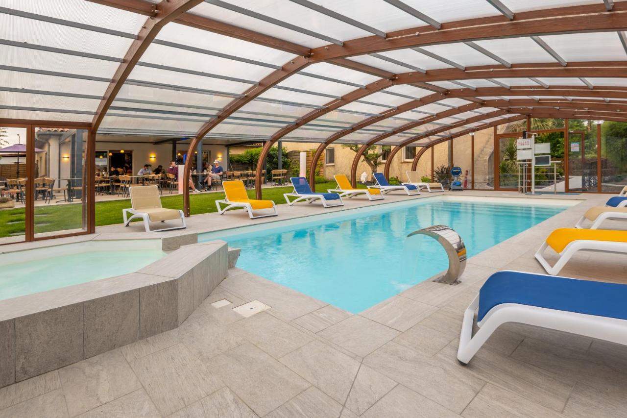 Logis Hotel Restaurant Le Clos Fleuri Кастельнодарі Екстер'єр фото