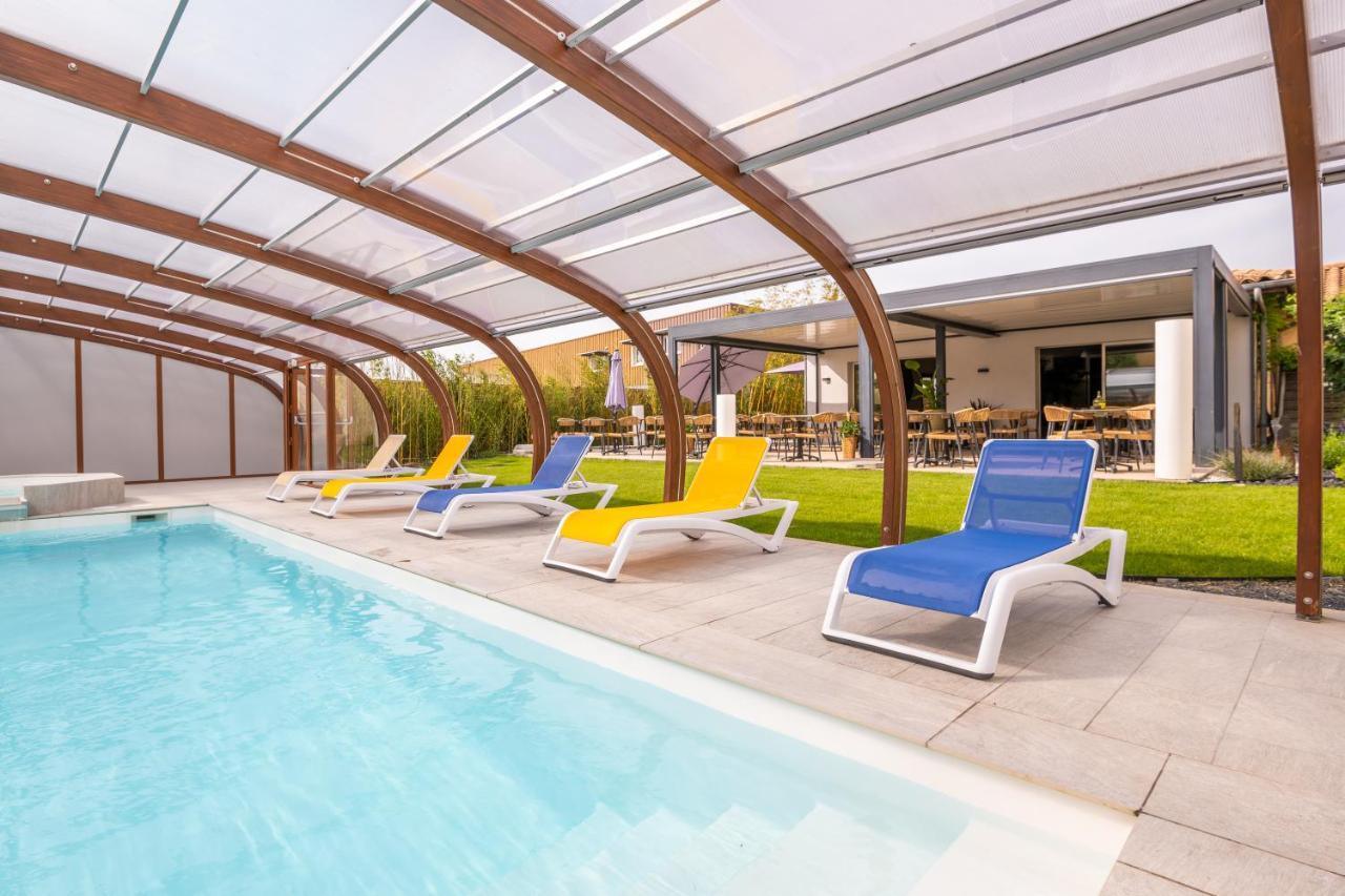 Logis Hotel Restaurant Le Clos Fleuri Кастельнодарі Екстер'єр фото