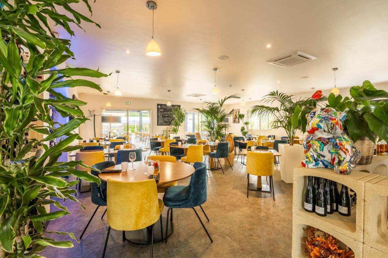 Logis Hotel Restaurant Le Clos Fleuri Кастельнодарі Екстер'єр фото